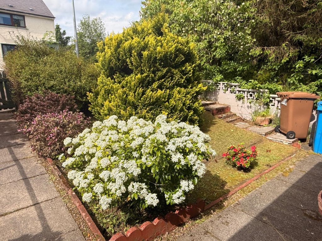 Property photo 3 of 14