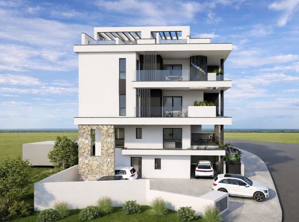 Property photo 1 of 11 Rear Of Apartments