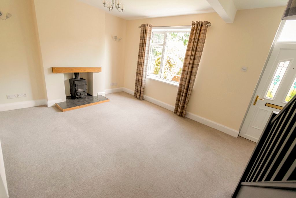 Property photo 2 of 12 Living Room