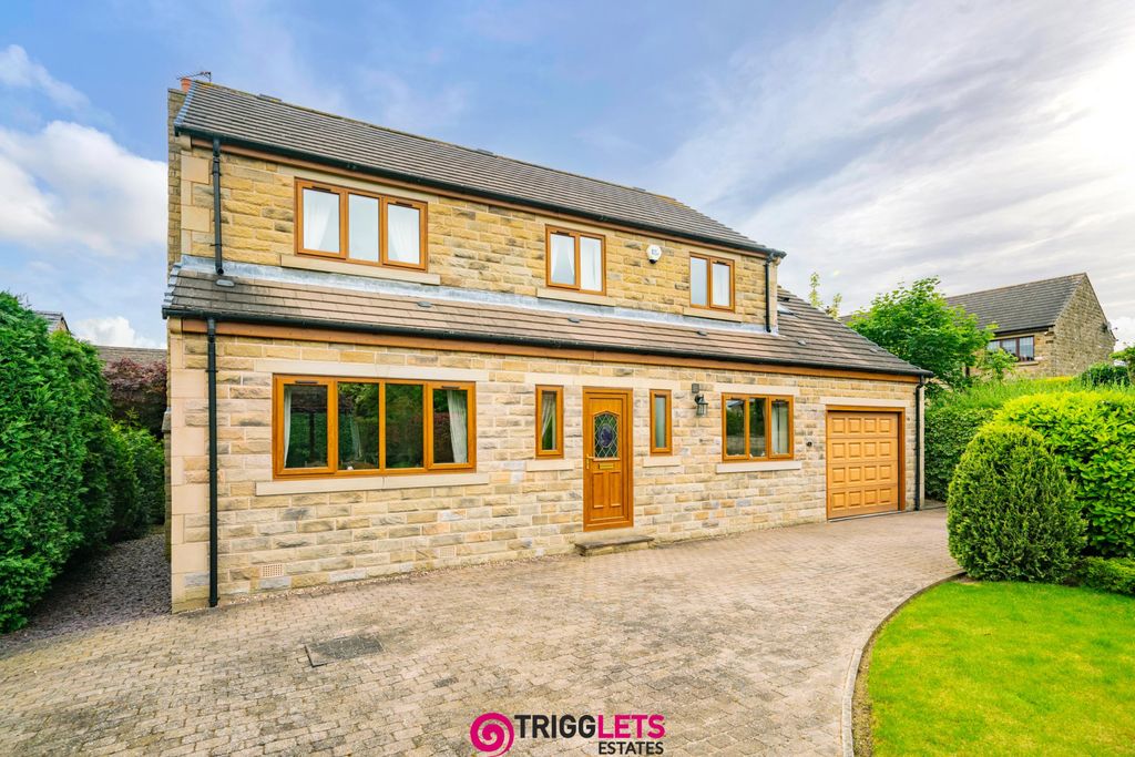 Property photo 1 of 31