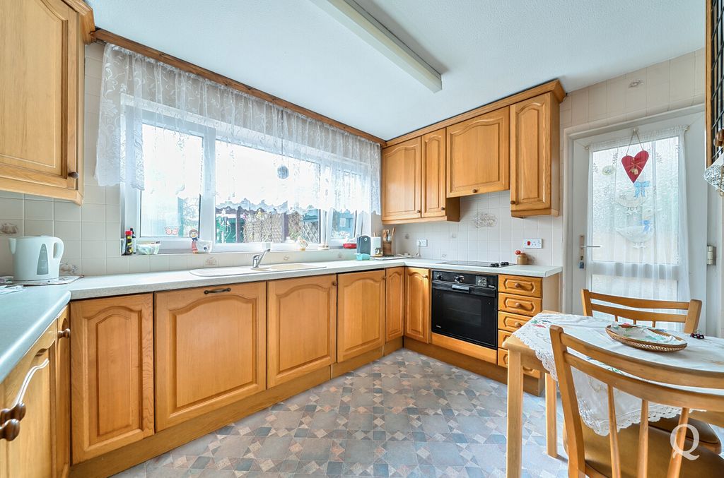 Property photo 2 of 25 Fd981A25-3936-4B7...