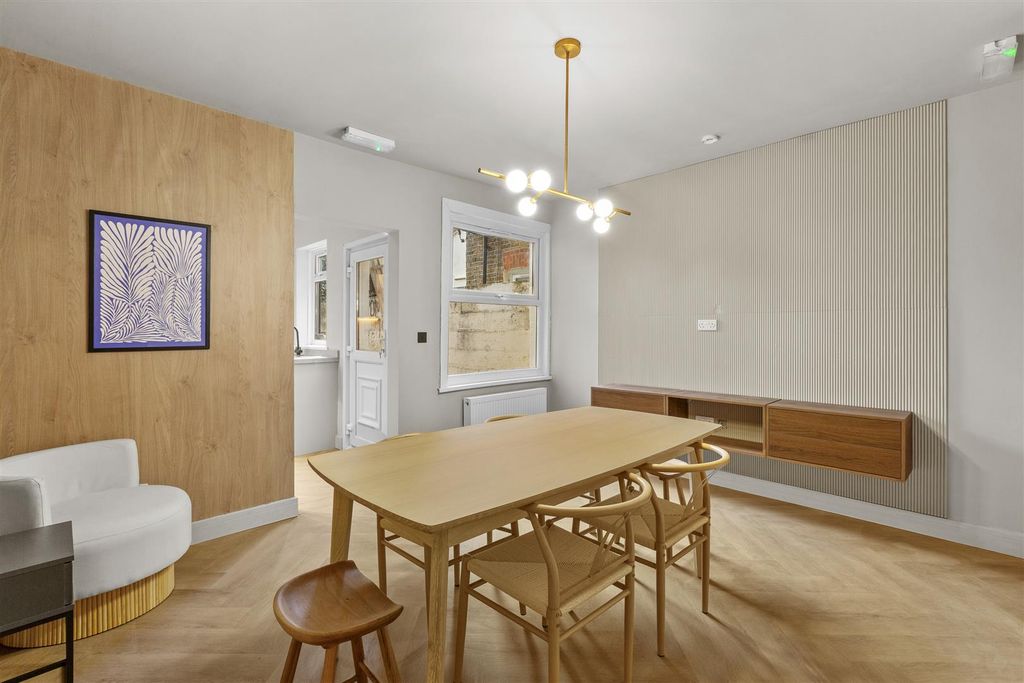 Property photo 2 of 4 Dining Area