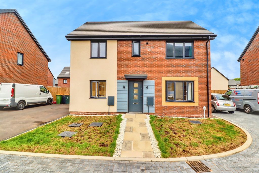 Property photo 1 of 28 Image