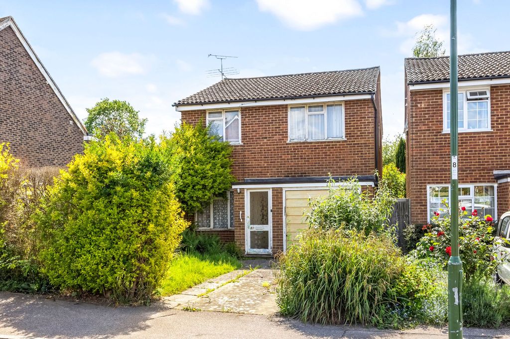 Property photo 1 of 18