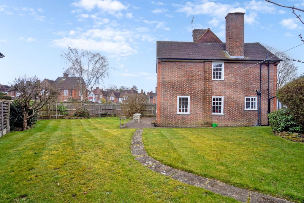 Property photo 3 of 19