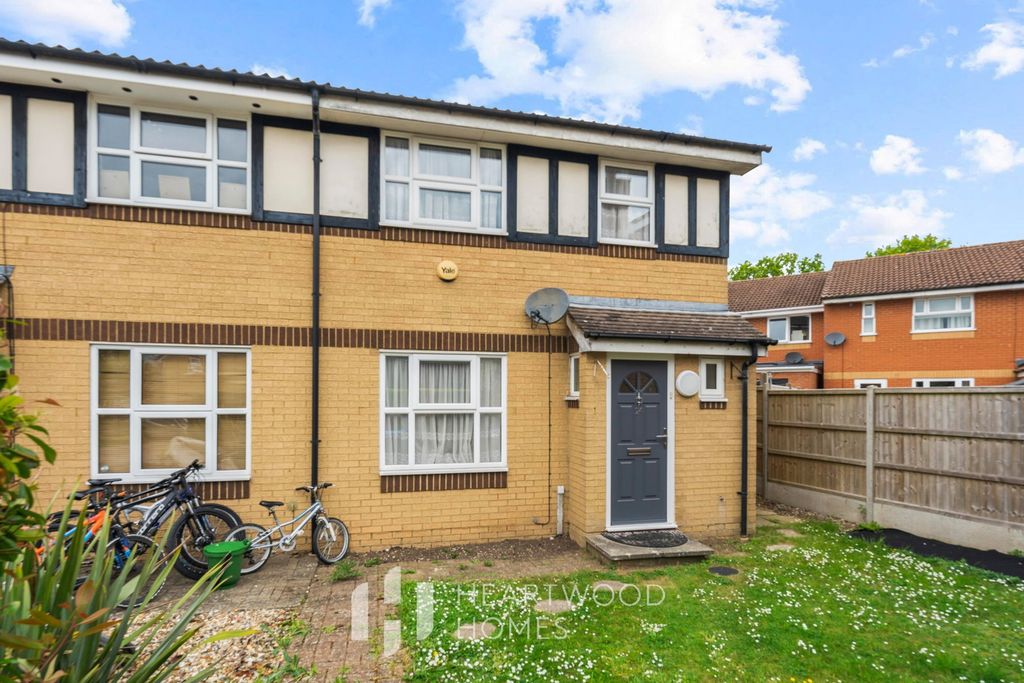Property photo 1 of 12