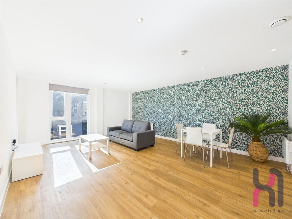 Property photo 1 of 19 Picture No. 29