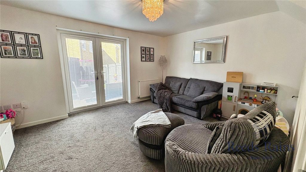 Additional image 5 of 3 bed end terrace house for saleBeaumont Court, Blaydon-On-Tyne, Tyne And Wear NE21