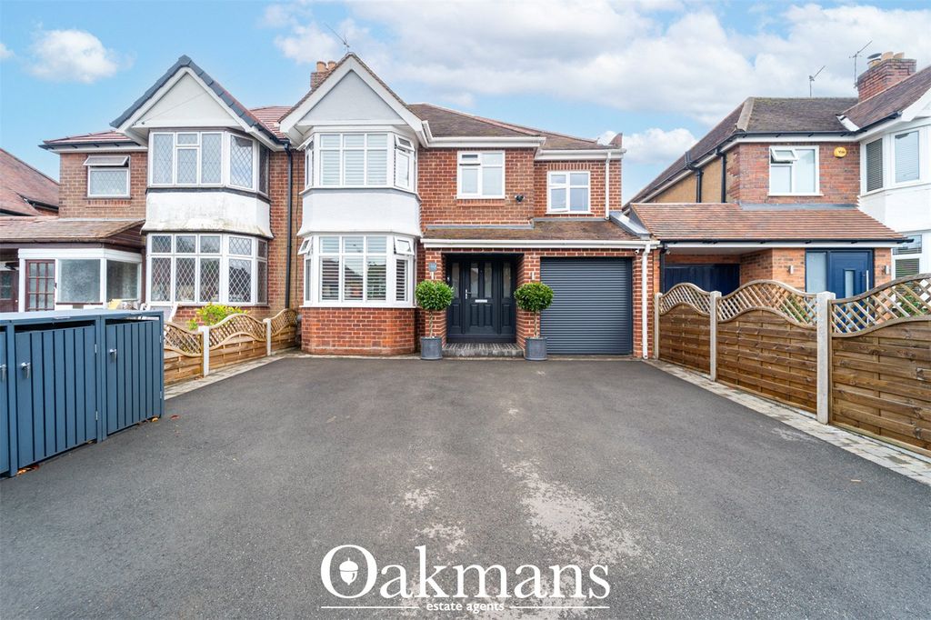 Property photo 1 of 74 Picture No. 85