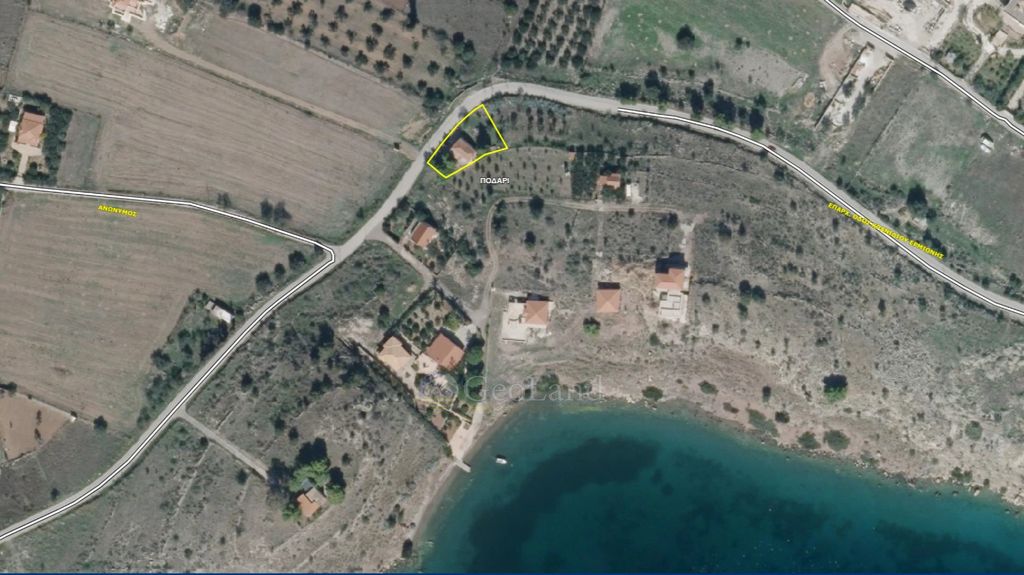 Property photo 2 of 9