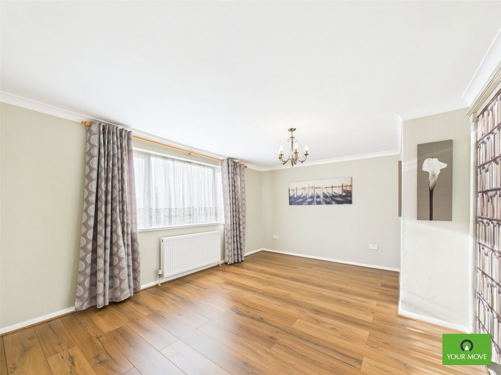 Property photo 2 of 12 Picture No. 01