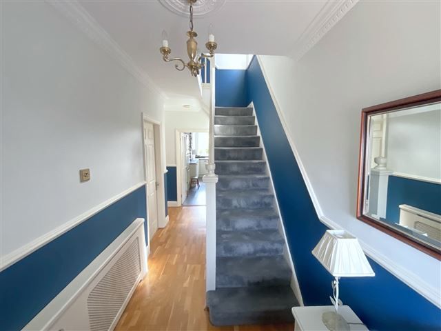 Property photo 3 of 21 Hallway