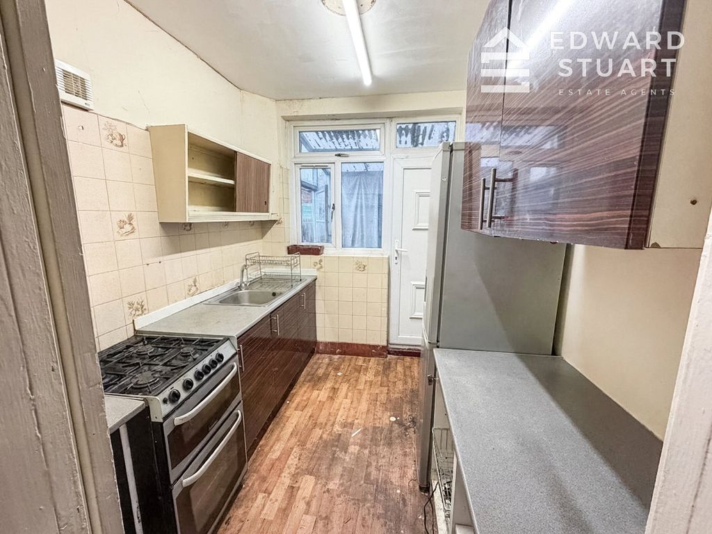 Property photo 2 of 8 Picture No. 04