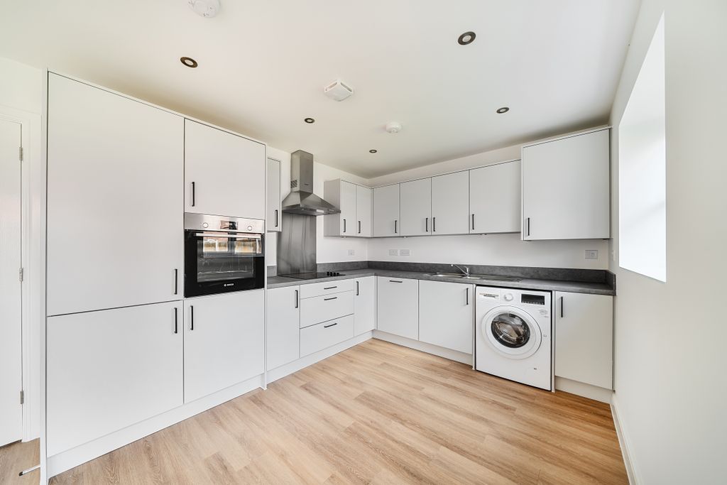 Property photo 1 of 25 Image