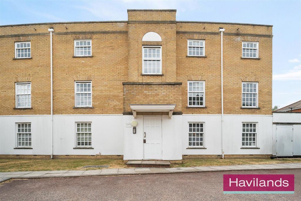Property photo 1 of 12 Leigh Hunt Drive-2.Jpg
