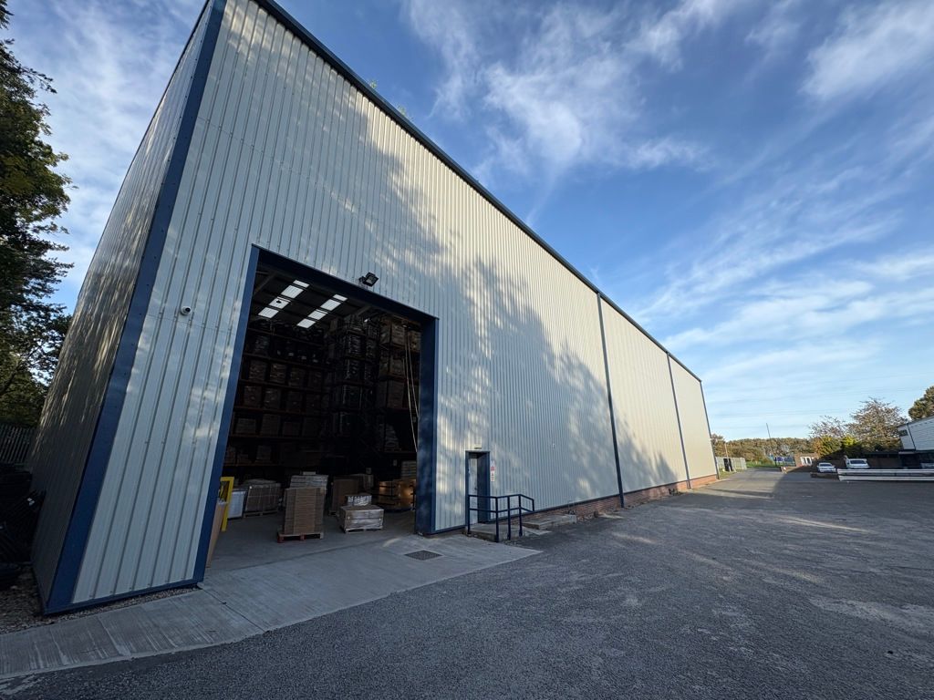 Property photo 3 of 5 Photo 4