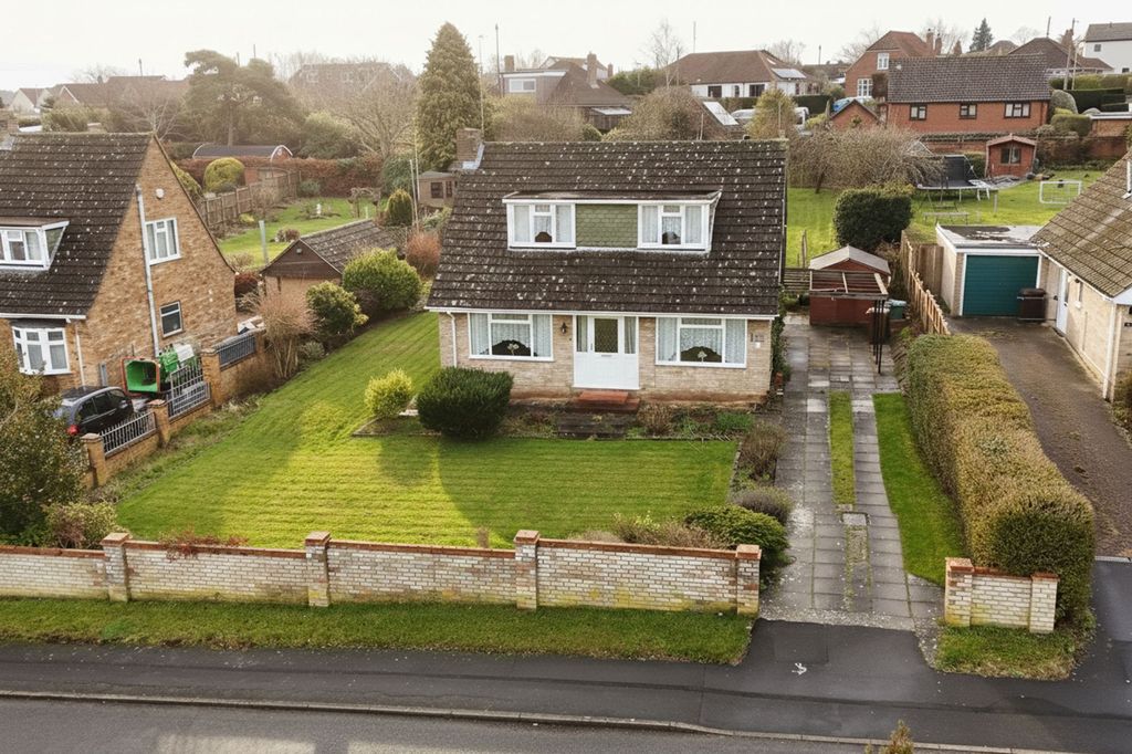 Property photo 1 of 21