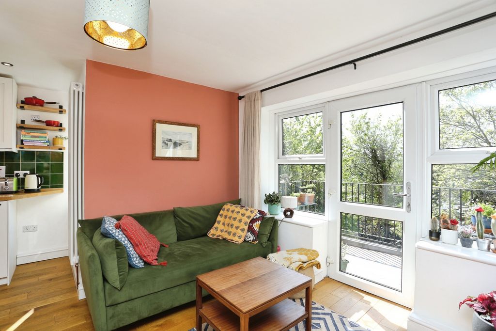 Property photo 2 of 15 Living Room