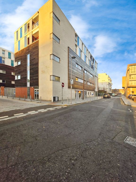 Property photo 1 of 12 B1436d7d-Img-20251111-Wa0043