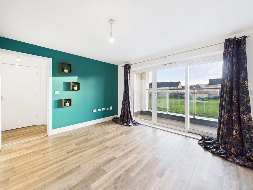 Property photo 3 of 9 Picture No. 23