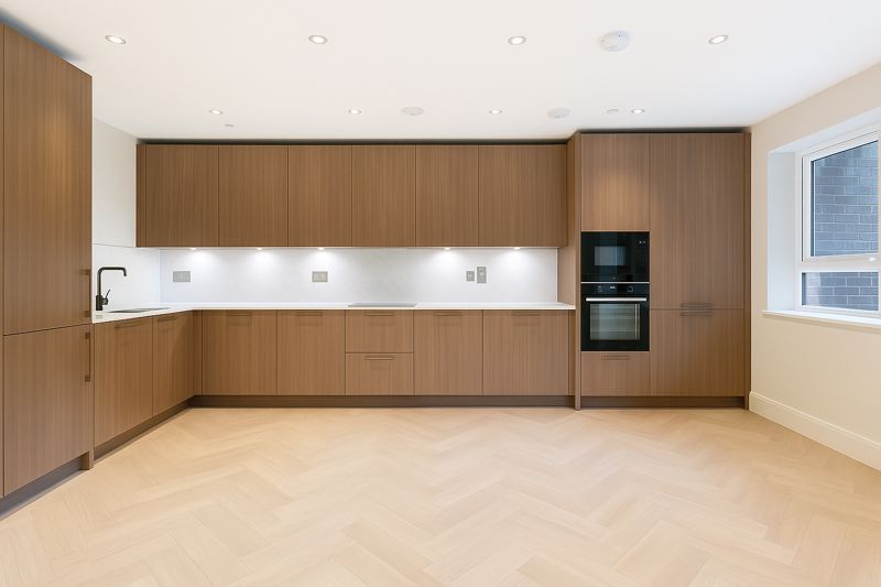 Property photo 2 of 11 Photo 6