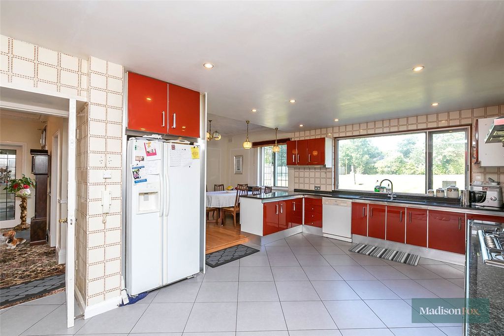 Additional image 11 of 7 bed detached house for saleAlderton Hill, Loughton, Essex IG10