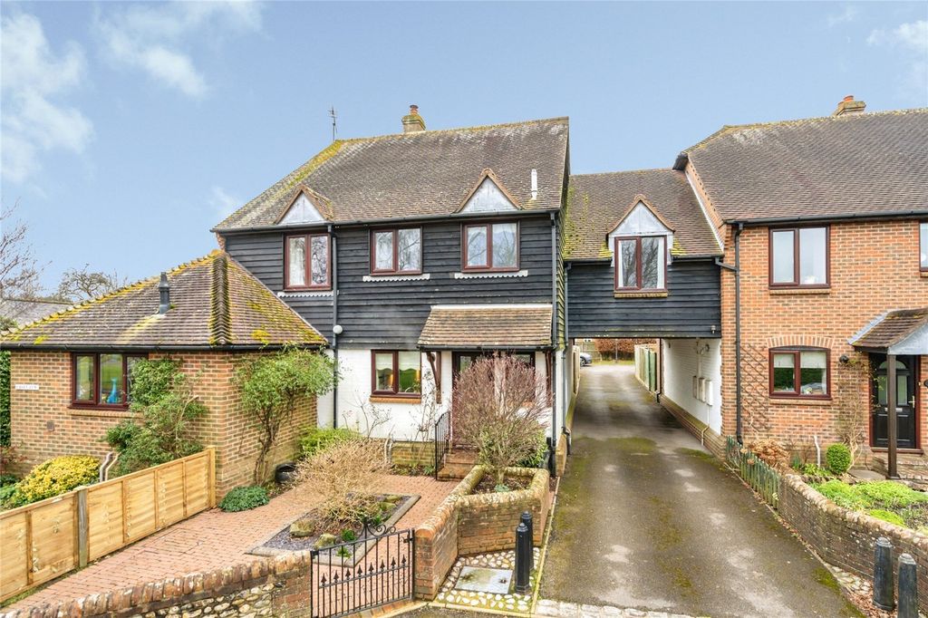 Property photo 1 of 20 Picture No. 08