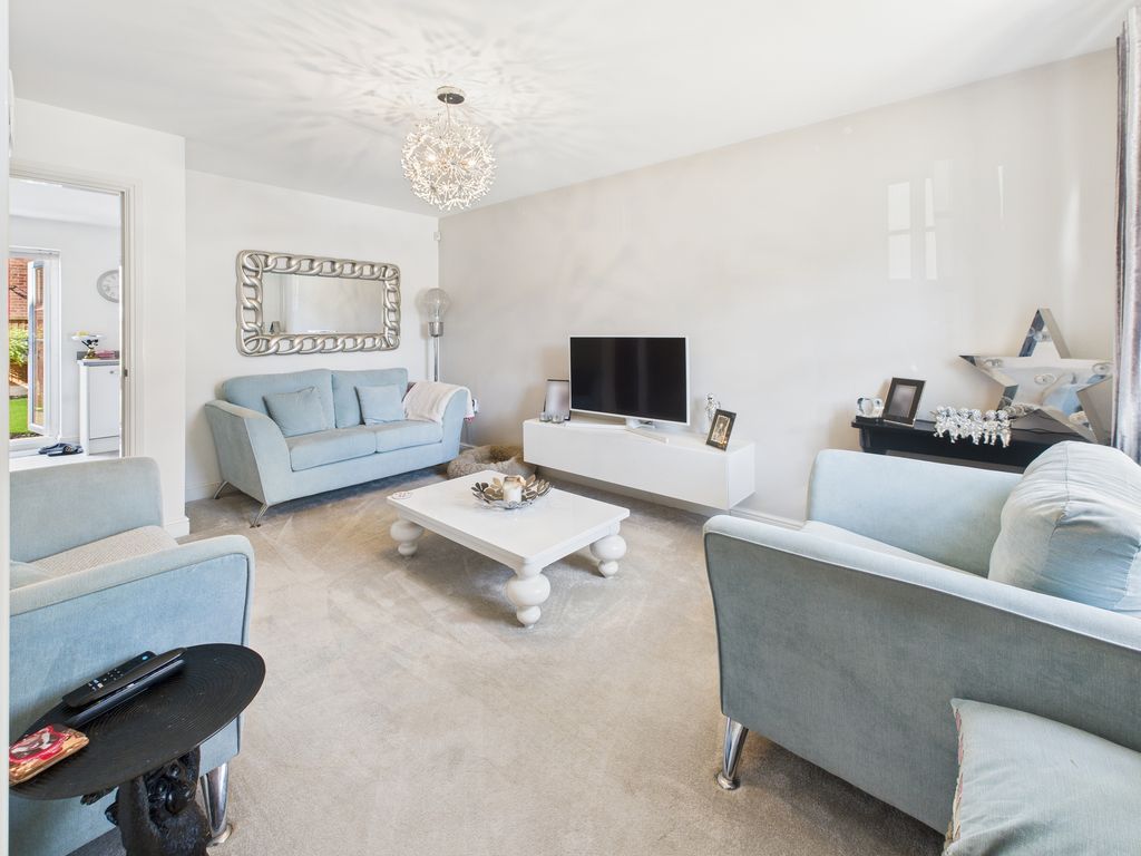 Property photo 2 of 17