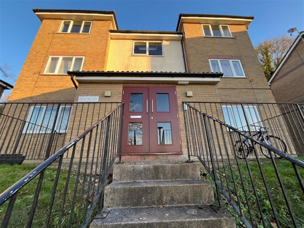 Property photo 1 of 4