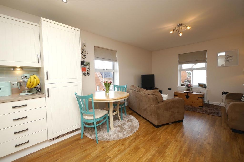 Property photo 3 of 10 Open Plan Kitchen/Living Room