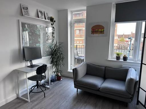 Property photo 2 of 6 Photo-2023-12-04-12-27-49 (1).Jpg