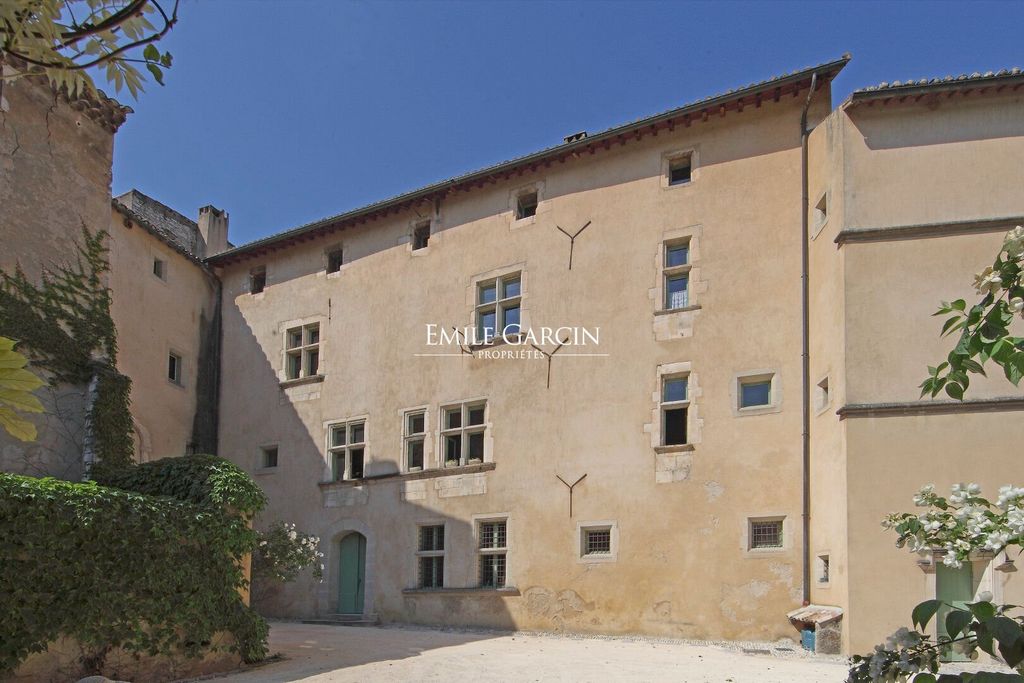Property photo 2 of 10