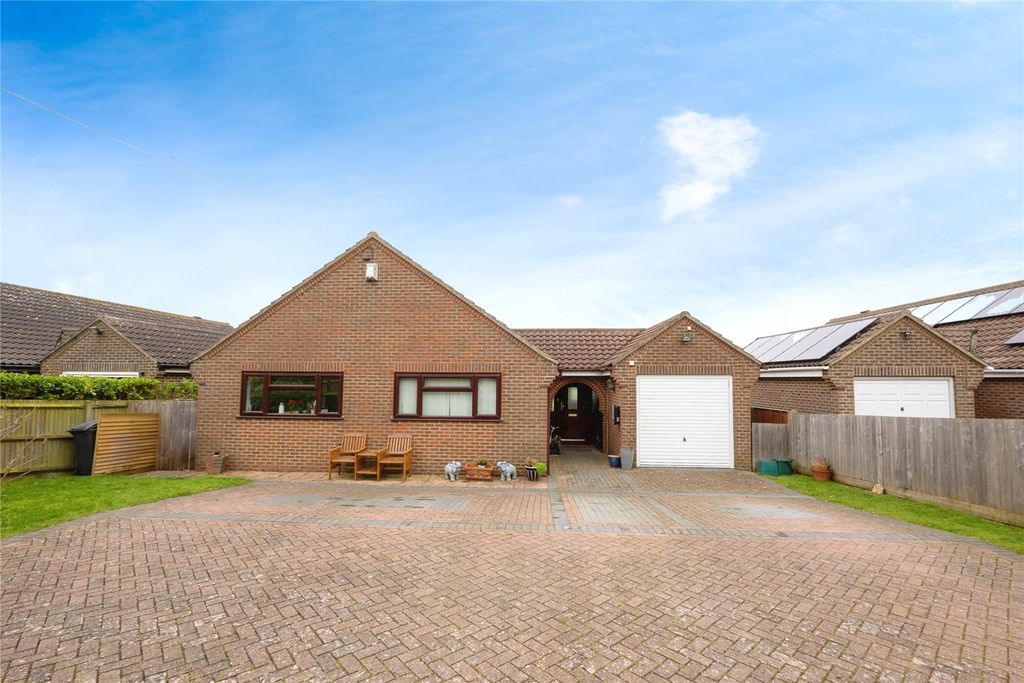 Property photo 2 of 17 Picture No. 02