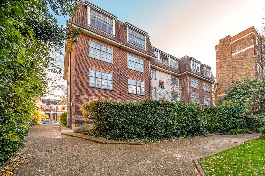 Property photo 3 of 13