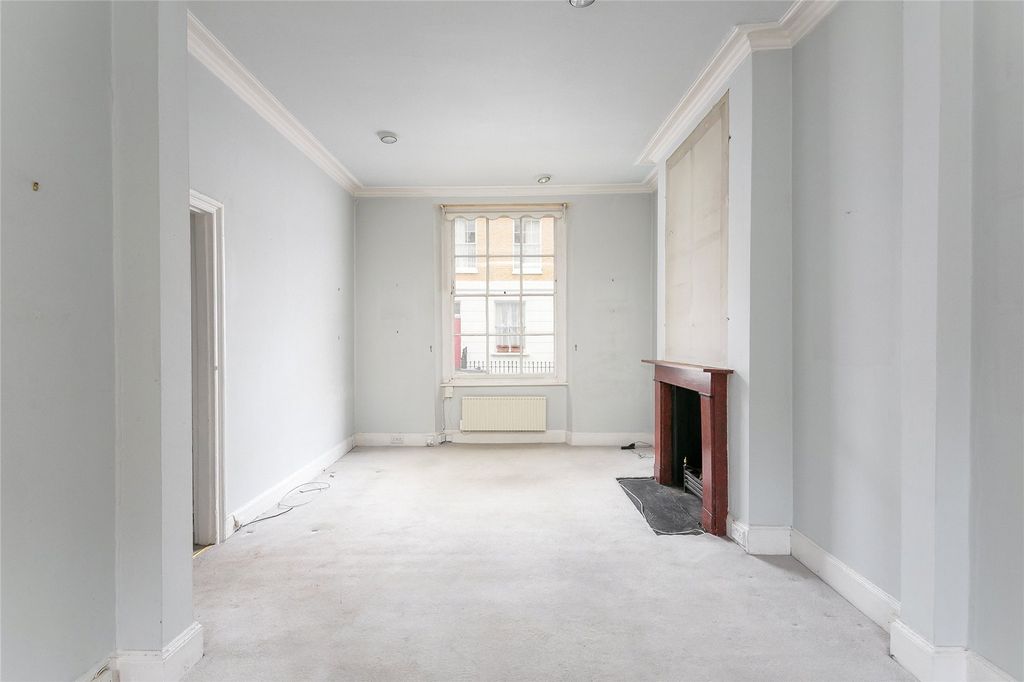 Property photo 2 of 15 Picture No. 14