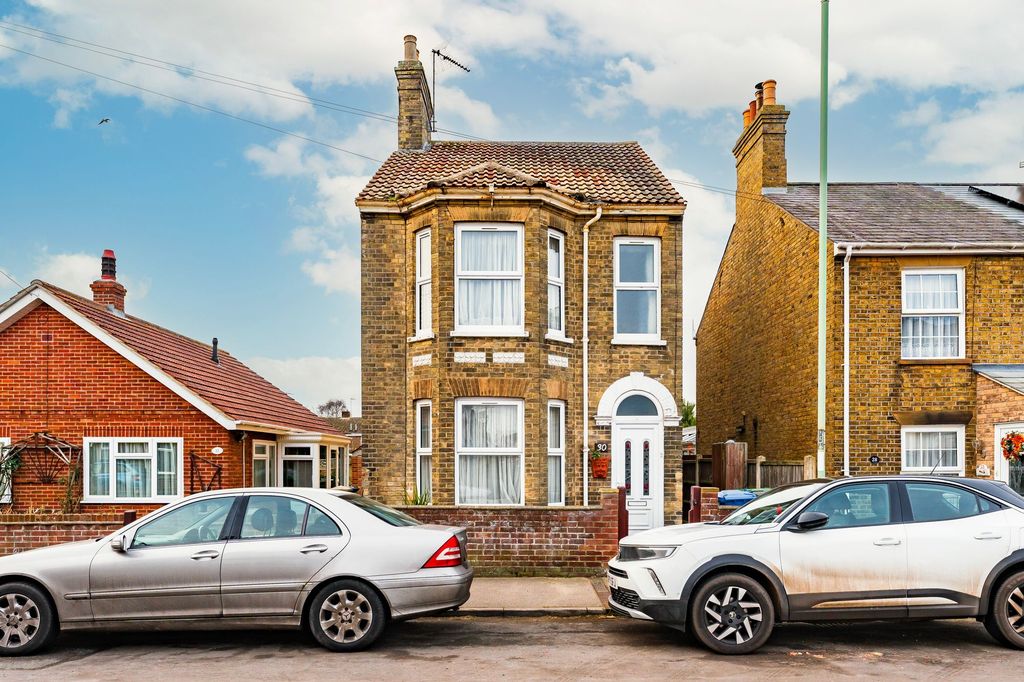 Property photo 1 of 20