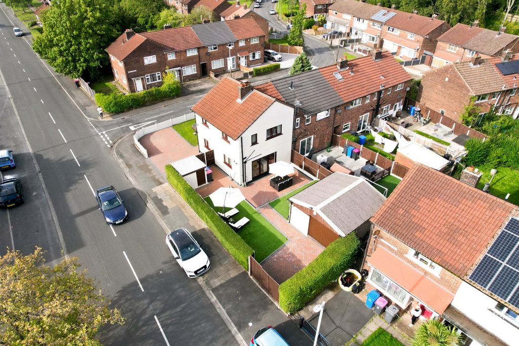 Property photo 3 of 50