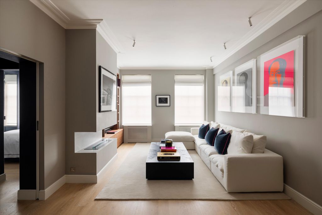 Property photo 2 of 9 Image