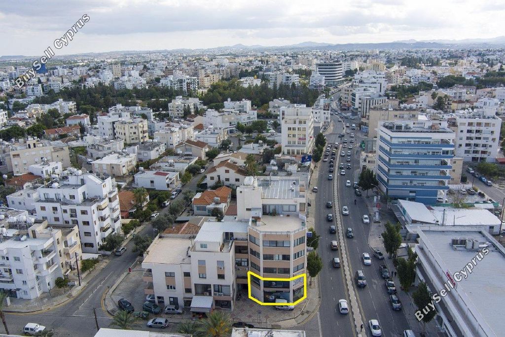 Property photo 1 of 3