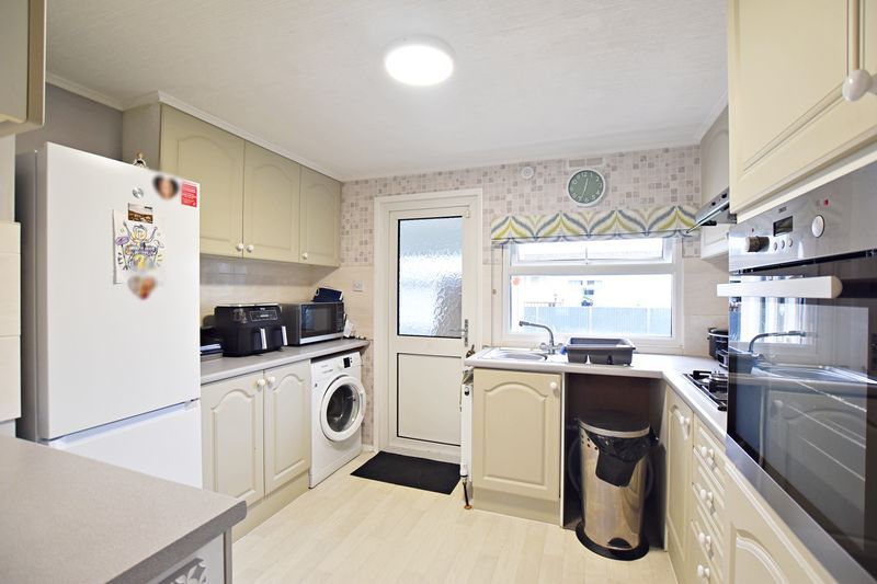 Property photo 3 of 18 Photo 2