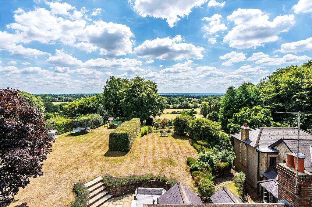 Property photo 2 of 42 Picture No. 07