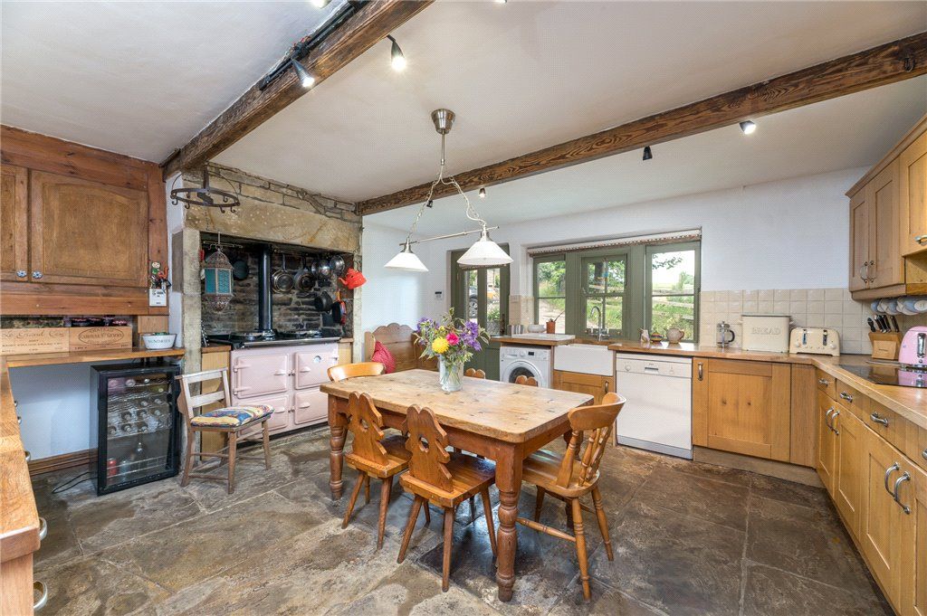 Property photo 2 of 35 Kitchen