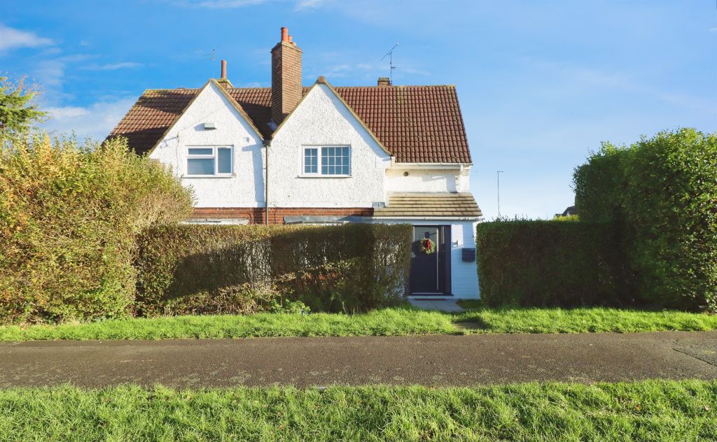 Property photo 1 of 14