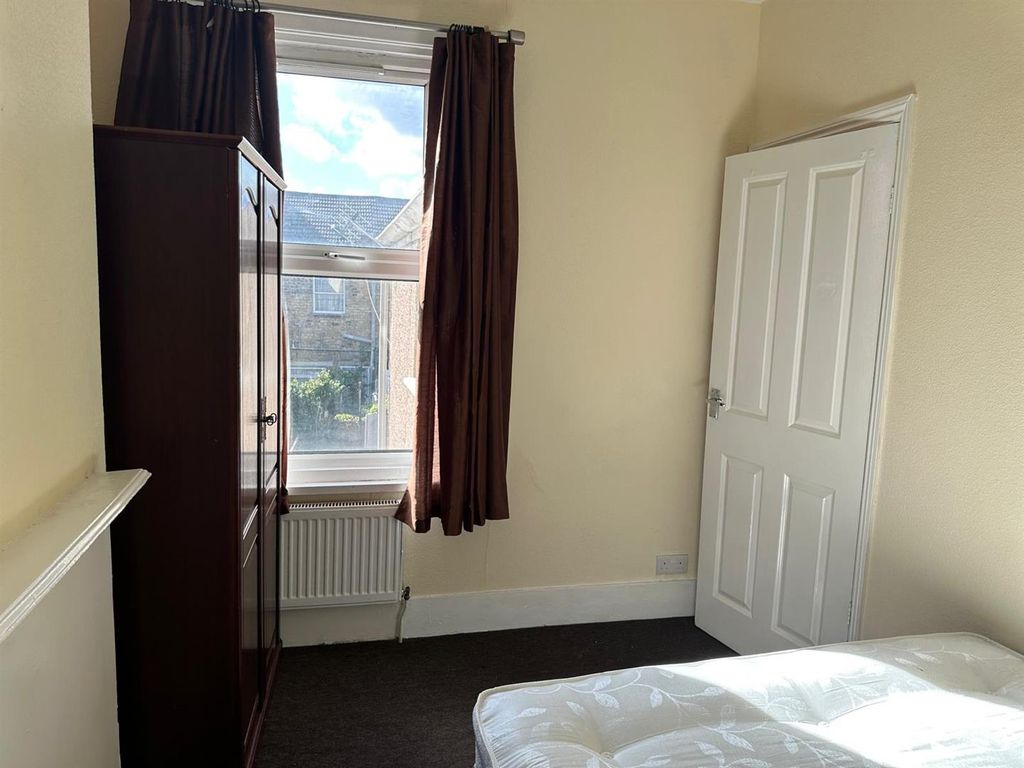 Property photo 1 of 7 440775Aa-0c55-4960-9Fbe-7Eff1F5120d4.Jpg