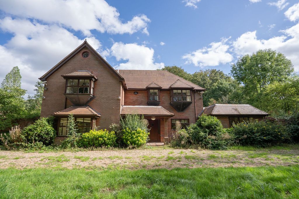 Property photo 3 of 47