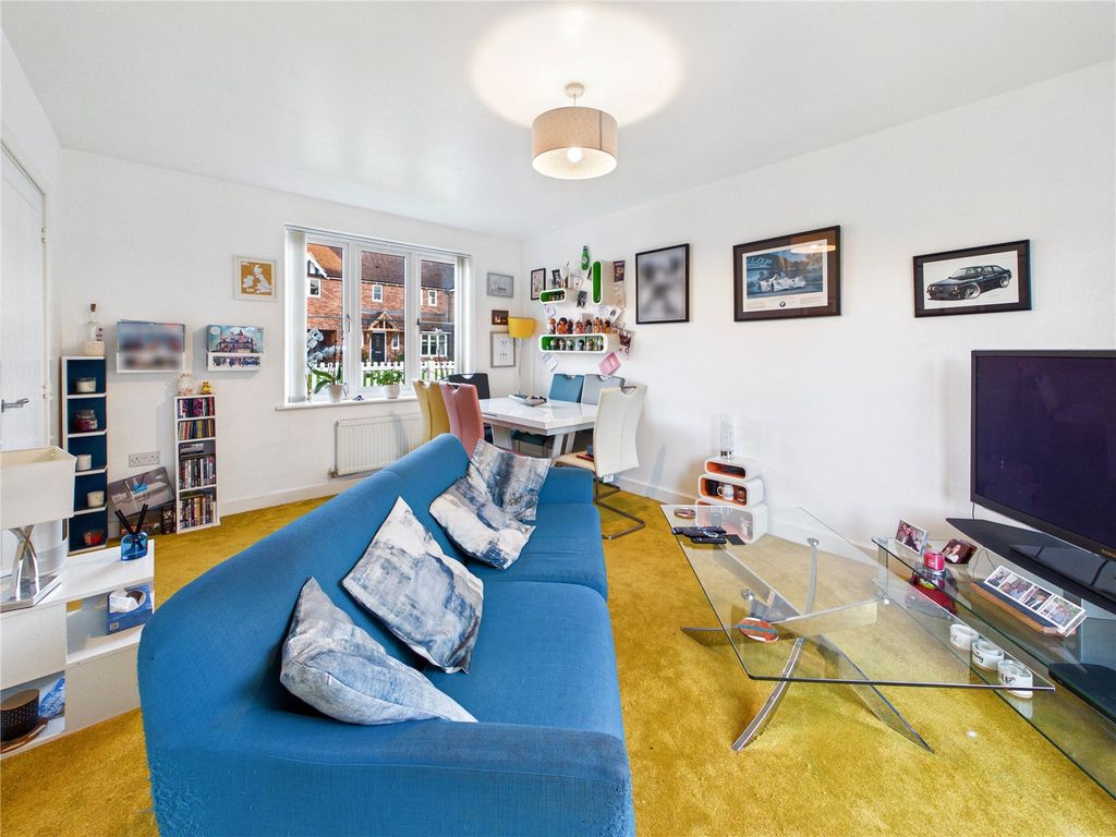 Property photo 3 of 19 Picture 3