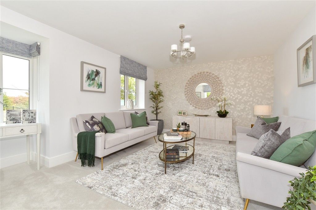 Property photo 2 of 12 Lounge