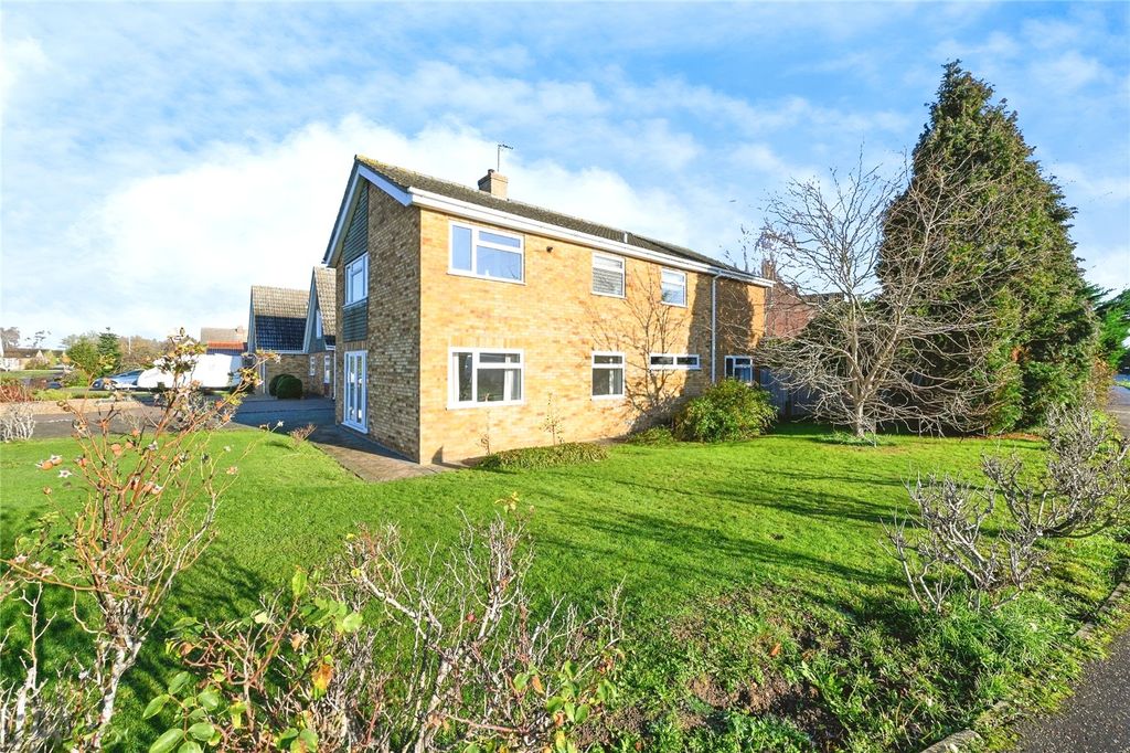 Property photo 1 of 16 Picture No. 15