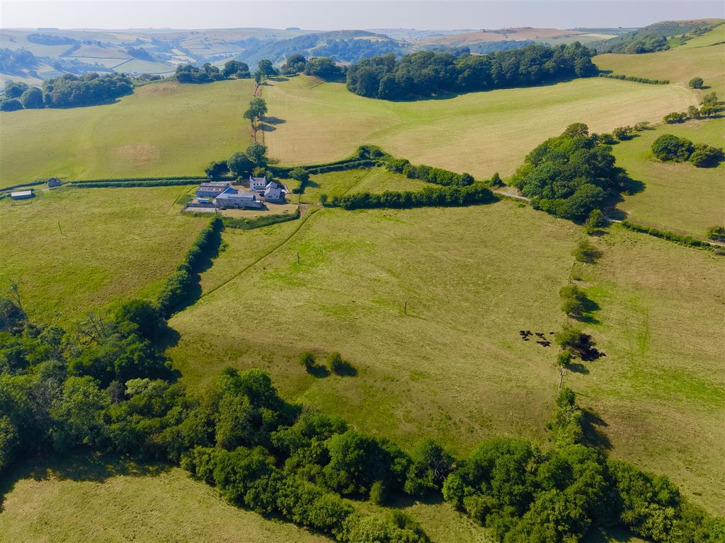 Property photo 3 of 35 Dji_Fly_20260708_170548_0145_1783586398060_Photo.J