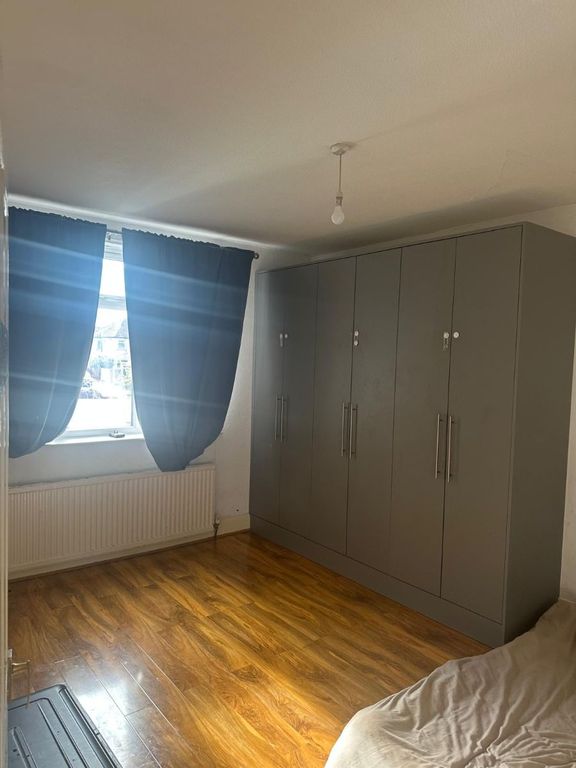 Property photo 1 of 4